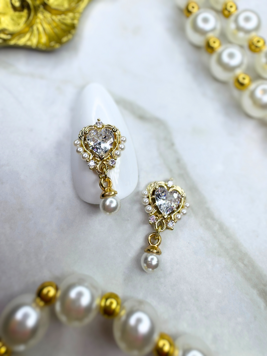 Heart Dangle / Zircon / Gold